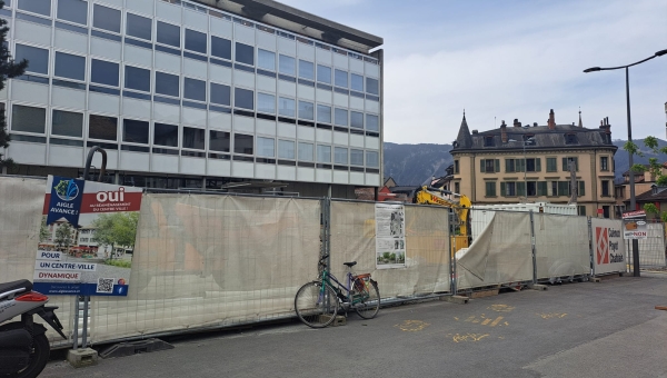 C’est non à la place du marché, à Aigle